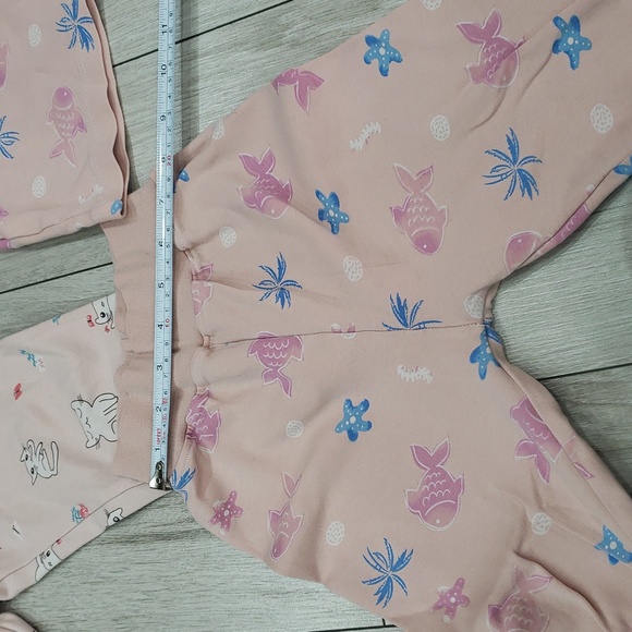 3/$55 Set of 2 Girl's pjs - Picture 11 of 16